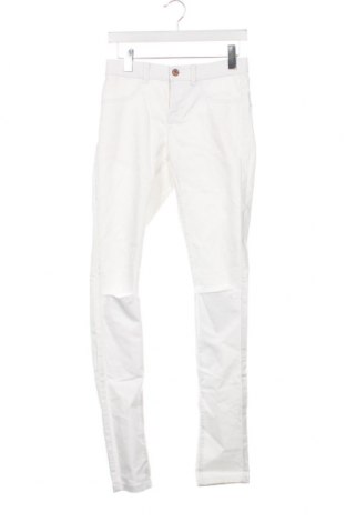 Damen Jeans Noisy May, Größe S, Farbe Weiß, Preis 4,45 €