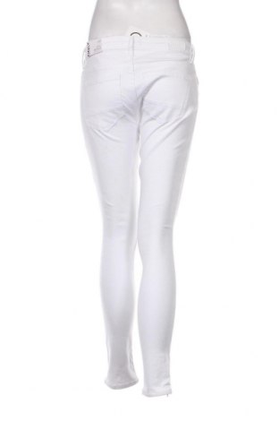 Γυναικείο Τζίν ONLY, Μέγεθος S, Χρώμα Λευκό, Τιμή 9,81 €