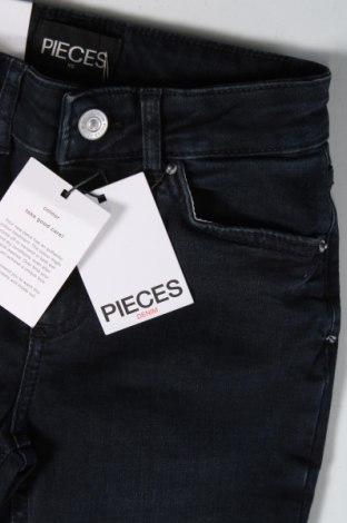 Damen Jeans Pieces, Größe XS, Farbe Blau, Preis 8,76 €