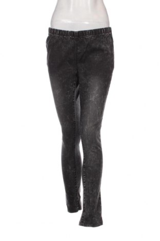 Damen Jeans Pieces, Größe M, Farbe Grau, Preis 3,68 €