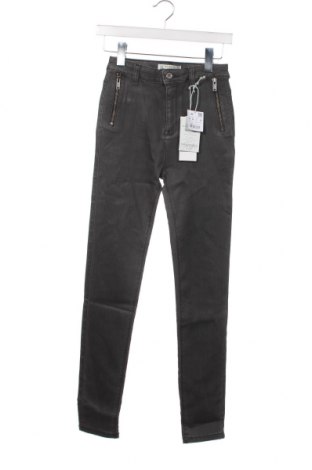Damen Jeans Pull&Bear, Größe XS, Farbe Grau, Preis 6,16 €