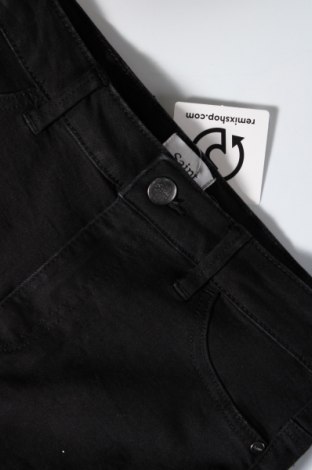 Dámske džínsy  Saint Tropez, Veľkosť M, Farba Čierna, Cena  7,18 €