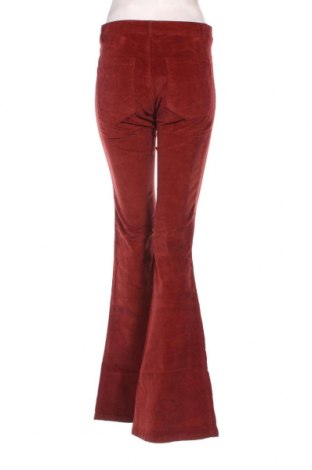 Pantaloni de velvet de femei Pull&Bear, Mărime M, Culoare Roșu, Preț 33,99 Lei