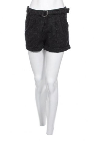 Damen Shorts Bershka, Größe M, Farbe Grau, Preis 4,10 €