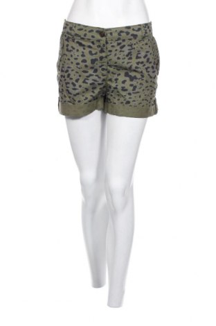 Дамски къс панталон H&M, Размер L, Цвят Зелен, Цена 5,70 лв.