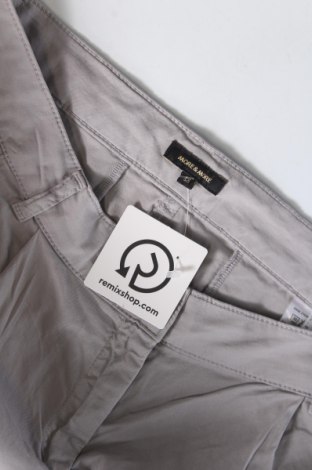 Дамски къс панталон More & More, Размер M, Цвят Сив, Цена 13,54 лв.