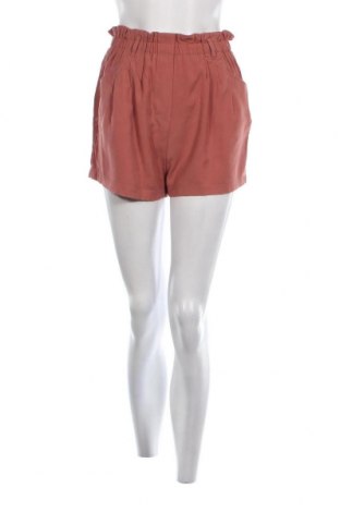 Дамски къс панталон Pull&Bear, Размер S, Цвят Пепел от рози, Цена 3,97 лв.
