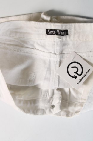 Damen Shorts Sexy Woman, Größe S, Farbe Weiß, Preis 11,83 €