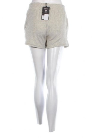 Γυναικείο κοντό παντελόνι Viral Vibes, Μέγεθος S, Χρώμα Γκρί, Τιμή 7,05 €