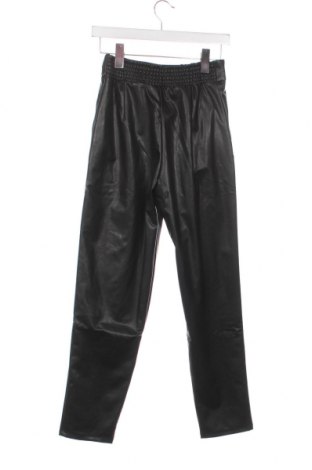 Γυναικείο παντελόνι δερμάτινο Apricot, Μέγεθος XS, Χρώμα Μαύρο, Τιμή 8,52 €