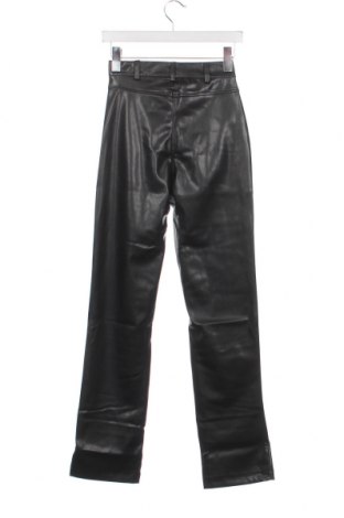 Γυναικείο παντελόνι δερμάτινο Brave Soul, Μέγεθος XS, Χρώμα Μαύρο, Τιμή 10,32 €