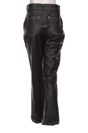 Γυναικείο παντελόνι δερμάτινο Trendyol, Μέγεθος M, Χρώμα Μαύρο, Τιμή 44,85 €