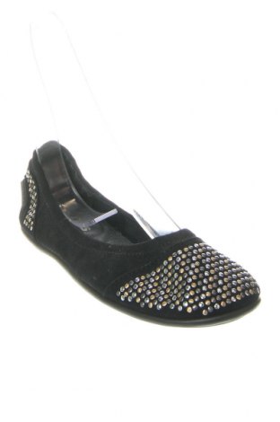 Дамски обувки Pataugas, Размер 36, Цвят Черен, Цена 190,00 лв.