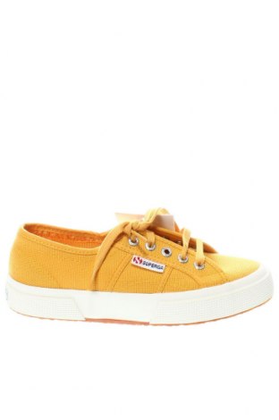 Дамски обувки Superga, Размер 36, Цвят Жълт, Цена 46,69 лв.