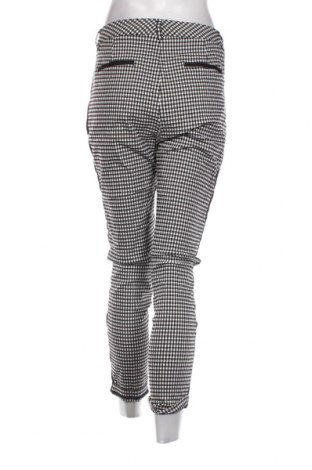 Pantaloni de femei, Mărime M, Culoare Multicolor, Preț 25,76 Lei