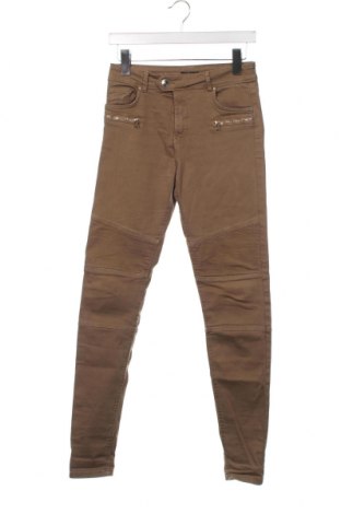 Дамски панталон Bershka, Размер S, Цвят Зелен, Цена 6,09 лв.