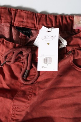 Pantaloni de femei Fresh Made, Mărime L, Culoare Roșu, Preț 34,34 Lei