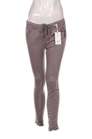 Дамски панталон Fresh Made, Размер XS, Цвят Сив, Цена 13,92 лв.