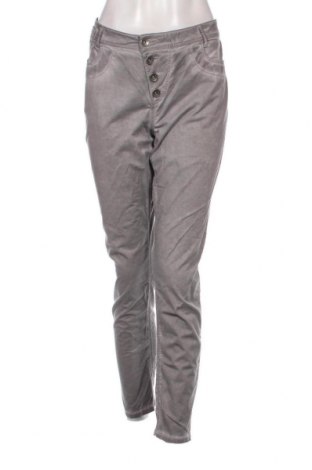 Pantaloni de femei Montego, Mărime M, Culoare Gri, Preț 15,26 Lei