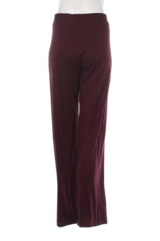 Pantaloni de femei Pull&Bear, Mărime M, Culoare Mov, Preț 37,83 Lei