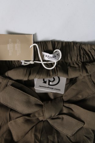 Pantaloni de femei Pull&Bear, Mărime M, Culoare Verde, Preț 33,29 Lei