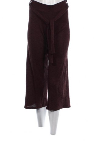 Dámské kalhoty  Pull&Bear, Velikost S, Barva Fialová, Cena  133,00 Kč