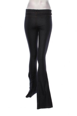 Γυναικείο παντελόνι Pull&Bear, Μέγεθος L, Χρώμα Μπλέ, Τιμή 5,22 €