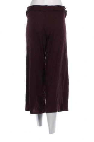 Damenhose Pull&Bear, Größe M, Farbe Lila, Preis € 2,99