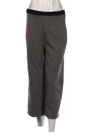Pantaloni de femei Pull&Bear, Mărime M, Culoare Multicolor, Preț 25,72 Lei
