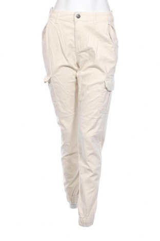 Дамски панталон Urban Classics, Размер S, Цвят Екрю, Цена 68,00 лв.