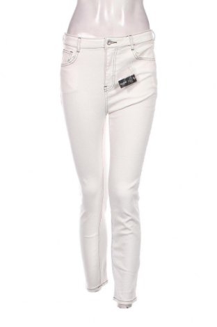 Дамски панталон Vero Moda, Размер M, Цвят Бял, Цена 54,00 лв.
