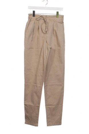 Дамски панталон Vero Moda, Размер XS, Цвят Бежов, Цена 25,92 лв.