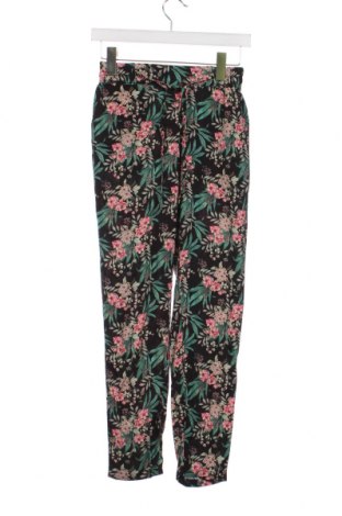 Dámské kalhoty  Vero Moda, Velikost XS, Barva Vícebarevné, Cena  274,00 Kč