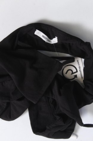 Γυναικείο αμάνικο μπλουζάκι About You, Μέγεθος M, Χρώμα Μαύρο, Τιμή 5,43 €