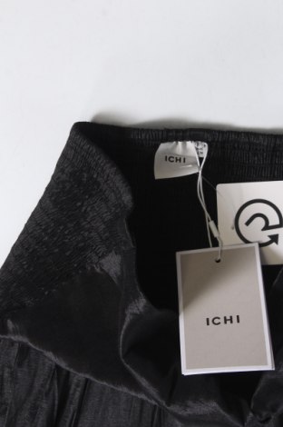 Γυναικείο αμάνικο μπλουζάκι Ichi, Μέγεθος XS, Χρώμα Μαύρο, Τιμή 5,68 €