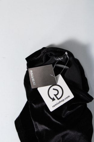 Γυναικείο αμάνικο μπλουζάκι Pull&Bear, Μέγεθος L, Χρώμα Μαύρο, Τιμή 4,00 €