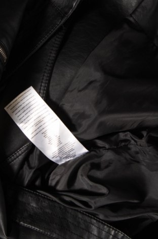 Dámska kožená bunda  Janina, Veľkosť M, Farba Čierna, Cena  27,78 €