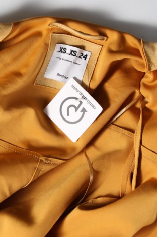 Palton de femei Bershka, Mărime XS, Culoare Galben, Preț 210,53 Lei