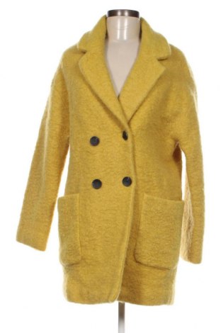 Дамско палто Bershka, Размер M, Цвят Жълт, Цена 107,00 лв.