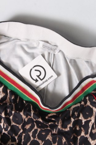 Γυναικείο αθλητικό παντελόνι Ambika, Μέγεθος M, Χρώμα Πολύχρωμο, Τιμή 17,94 €