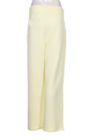 Pantaloni trening de femei Monki, Mărime XL, Culoare Galben, Preț 53,29 Lei