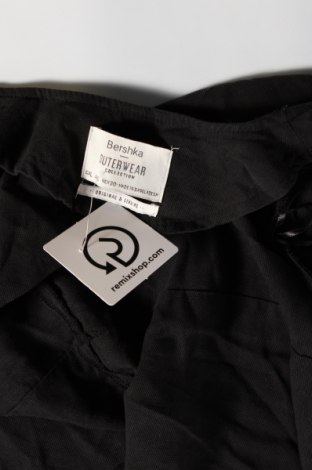 Dámska bunda  Bershka, Veľkosť L, Farba Čierna, Cena  4,63 €