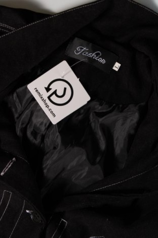 Dámska bunda  Fashion, Veľkosť L, Farba Čierna, Cena  5,56 €