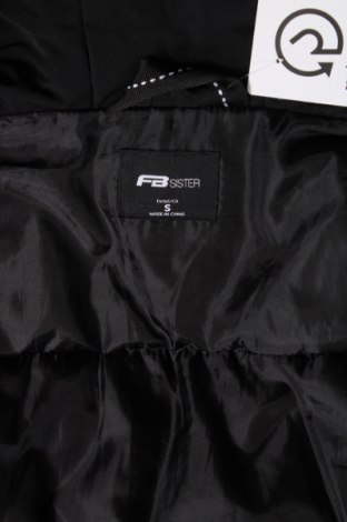 Γυναικείο μπουφάν Fb Sister, Μέγεθος S, Χρώμα Μαύρο, Τιμή 10,76 €