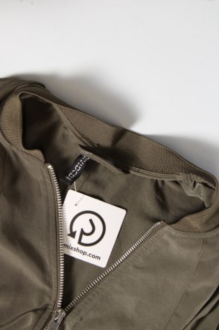 Γυναικείο μπουφάν H&M Divided, Μέγεθος M, Χρώμα Πράσινο, Τιμή 5,94 €