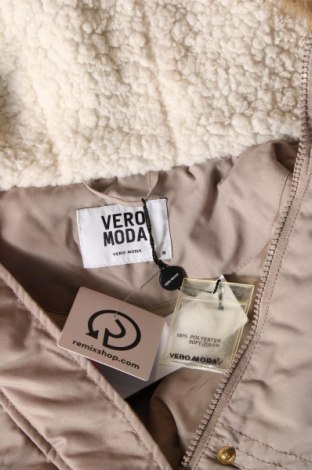 Γυναικείο μπουφάν Vero Moda, Μέγεθος M, Χρώμα  Μπέζ, Τιμή 15,22 €