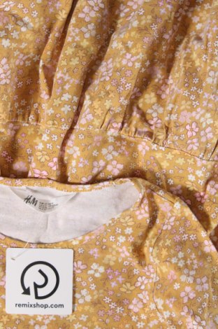 Детска рокля H&M, Размер 6-7y/ 122-128 см, Цвят Многоцветен, Цена 5,40 лв.