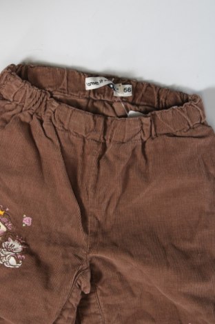 Pantaloni de catifea reiată, pentru copii Name It, Mărime 2-3m/ 56-62 cm, Culoare Bej, Preț 11,05 Lei