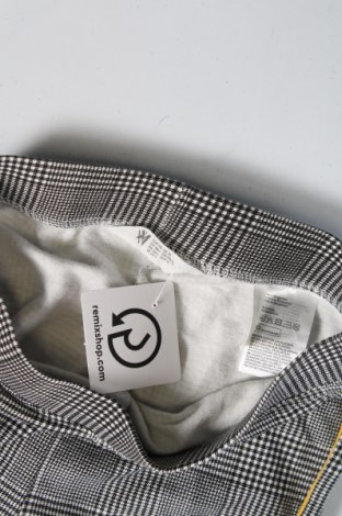 Pantaloni pentru copii H&M, Mărime 14-15y/ 168-170 cm, Culoare Multicolor, Preț 17,37 Lei