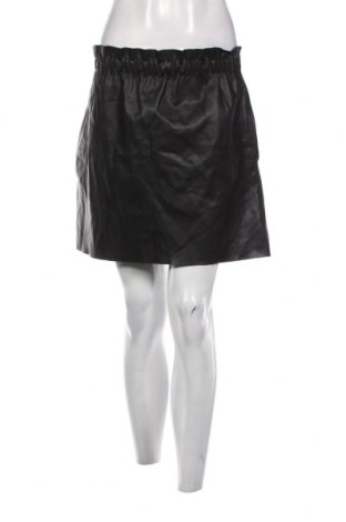 Кожена пола Zara Knitwear, Размер M, Цвят Черен, Цена 5,20 лв.